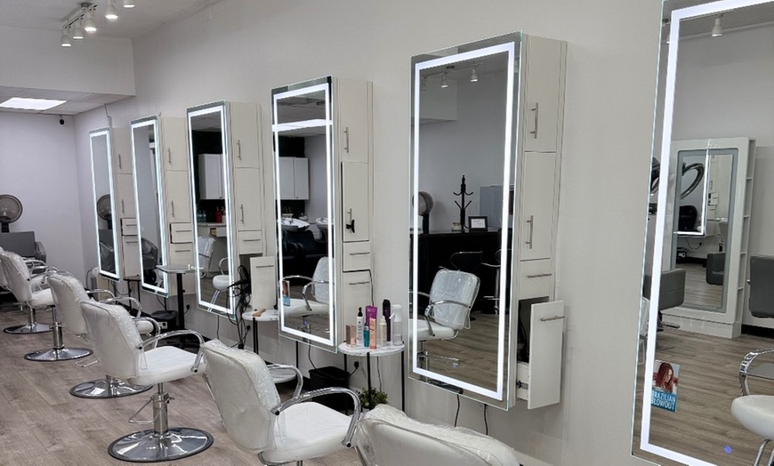 Image 2: Eyebrow Threading & Tinting Sessions 