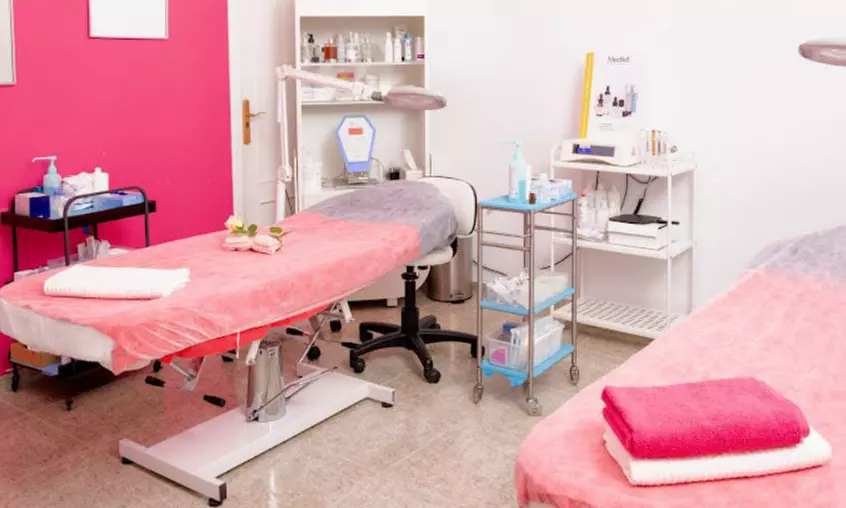 5, 8 o 12 sesiones de mesoterapia corporal en Medicina And Estetica Glamour - Second Medium