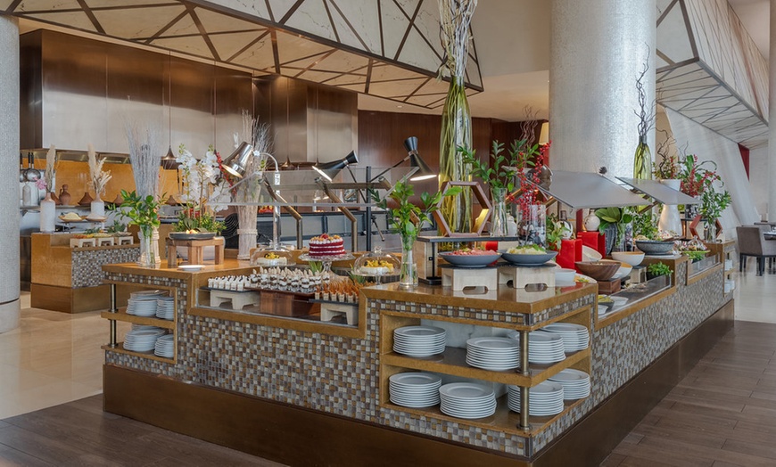 Image 7: 5* Dinner Buffet with Bottomless Juices & Soft Beverages for 1, 2 or 4