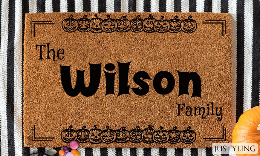 Image 4: Felpudo de Halloween personalizable con texto, dibujos o formas