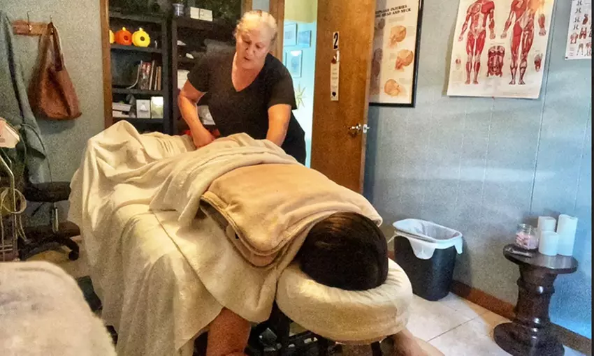 Relax and Rejuvenate with a 60, 90, or 120-Minute Choice of Massage