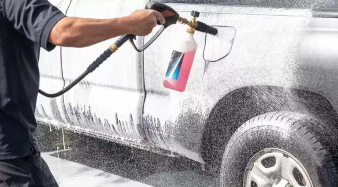 Full Hand Wash & Wax for Sedans or SUVs with Mobile Detailing