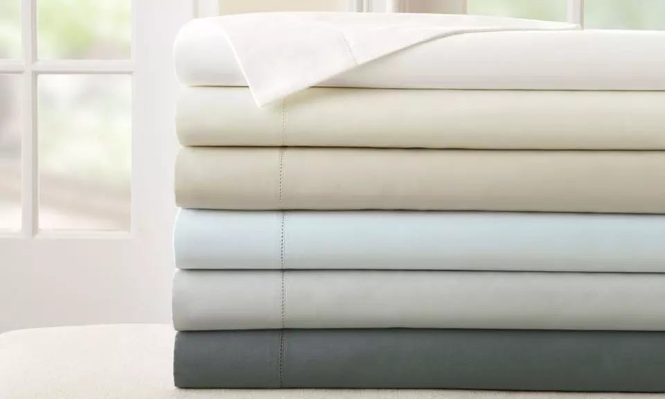 400-Thread-Count 100% Egyptian Cotton Bed Sheet Set with Single-Hole Hem - Primary Image