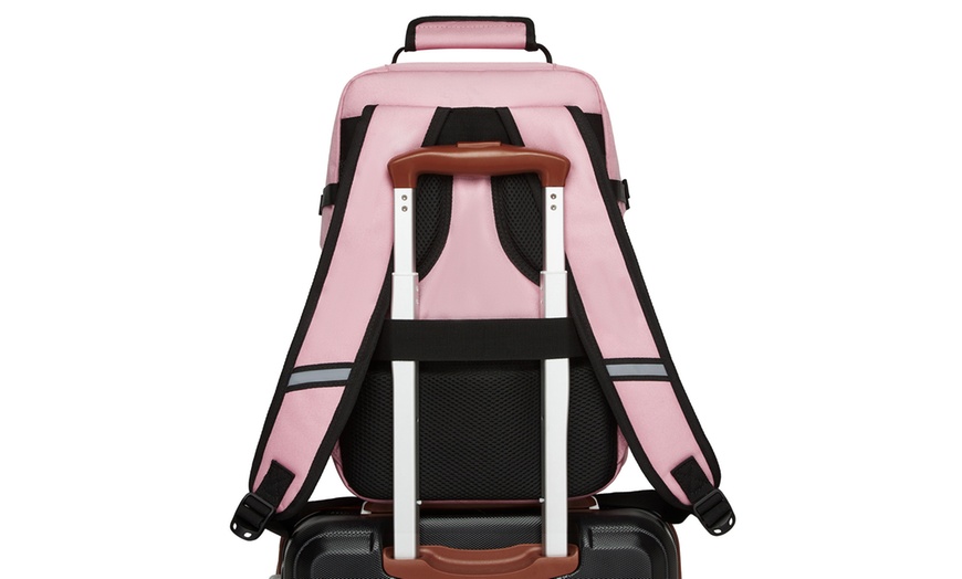 Image 15: Mochila de viaje tamaño cabina con espacio para portátil