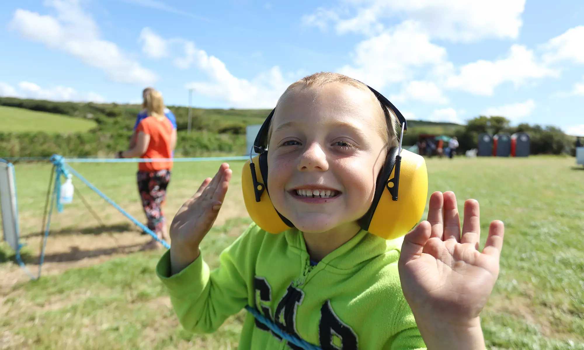 Helicopter Trip and Hike for 2 | Enjoy Thrill and Serenity