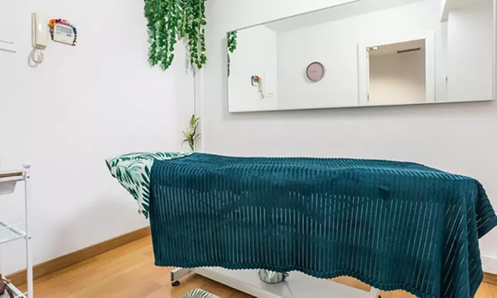 1 o 3 sesiones de levantamiento de glúteos o 2 o 4 sesiones de maderoterapia para 1 persona con hasta 78% de descuento - Second Medium