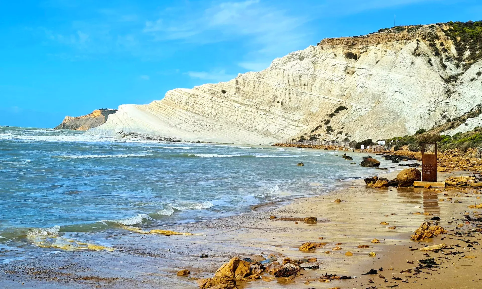 ✈ Sicily Road Trip with Flights, Car & Stay