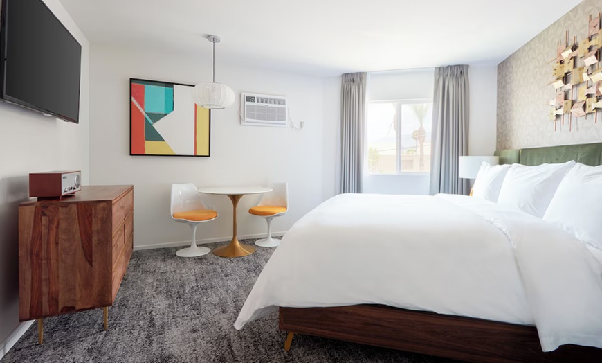 Image 7: Hotel in Coachella Valley with Mountain Views & Outdoor Pool Retreat