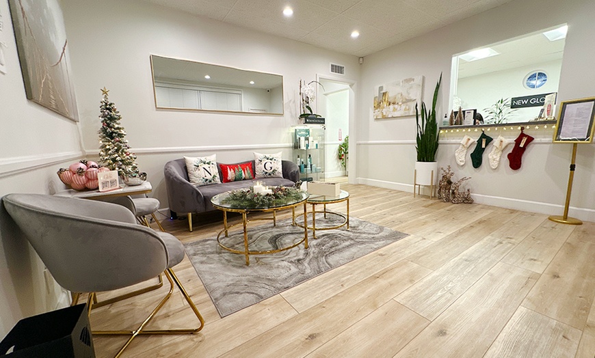 Image 4: 1 or 2 Exosome Treatment, 2, 4, or 6 PRP Syringes for Hair Treatment