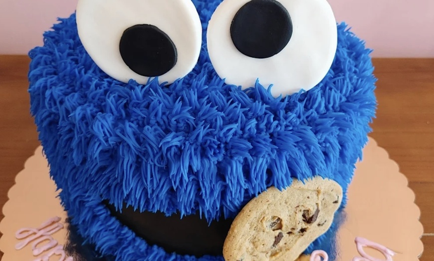 Image 7: Half or One Dozen of Signature Cupcakes or $30 or 50 Voucher