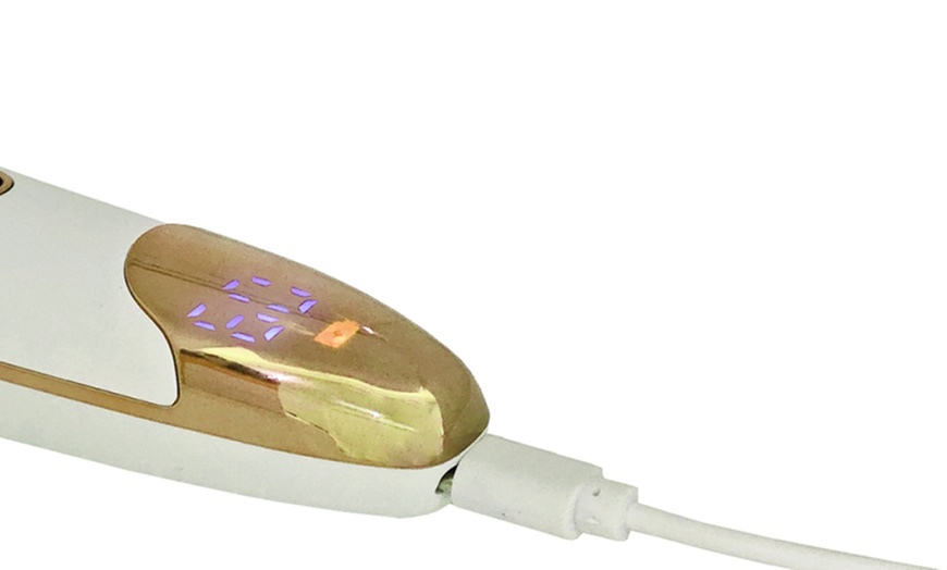 Image 3: Five-in-One Rechargeable Electric Shaver with LED Display