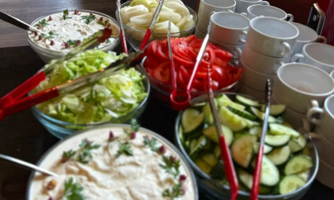 All-you-can-eat iranisches Buffet für 1, 2 oder 4 Personen