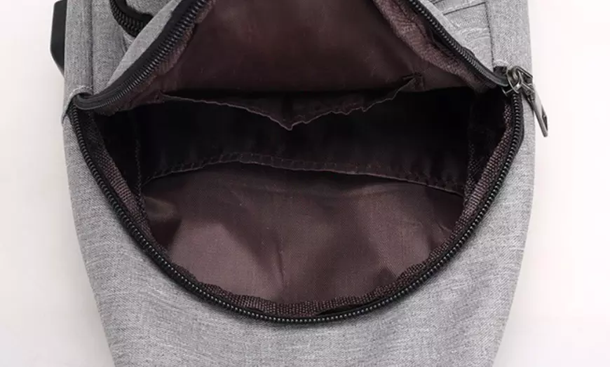 Image 12: 1 of 2 crossbody borsttas
