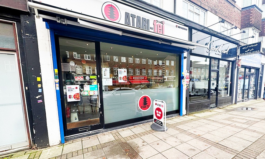 Image 7: Dine in Style: Starter, Main and Choice of Drink for Two or Three