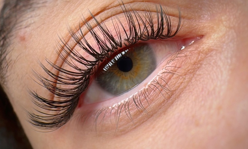 Image 14: Get Classic or Volume (3D/6D) Lash Extensions w/ Optional 2 Week Fill