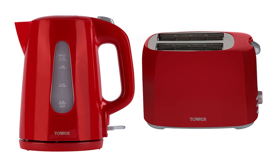 Image 9: Tower Toaster and Kettle Set