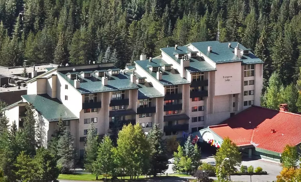 Stay with Dining Credit and Daily Breakfast at Evergreen Lodge Vail in Colorado. Dates Available into November. - Second Medium