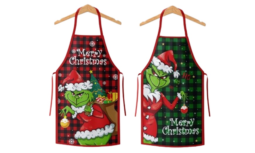 Image 8: Christmas Kitchen Cooking Apron