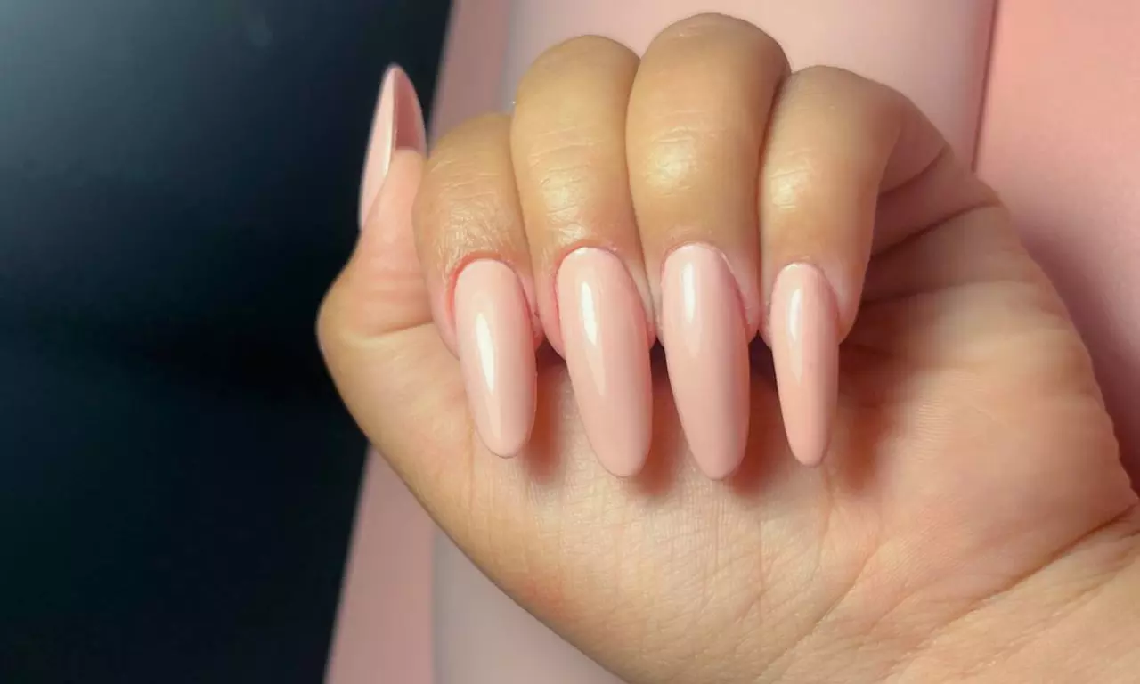 Get Short, Medium or Long Nails in Acrylic or Semi-Permanent Polish