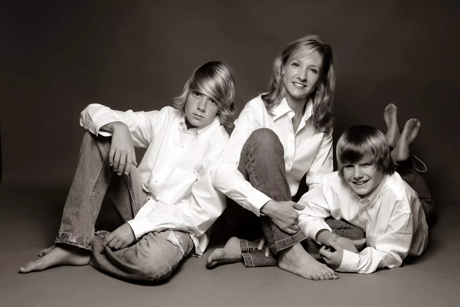60-Minute Portrait Package at Al Torres Photography (44% Off). - Primary Image