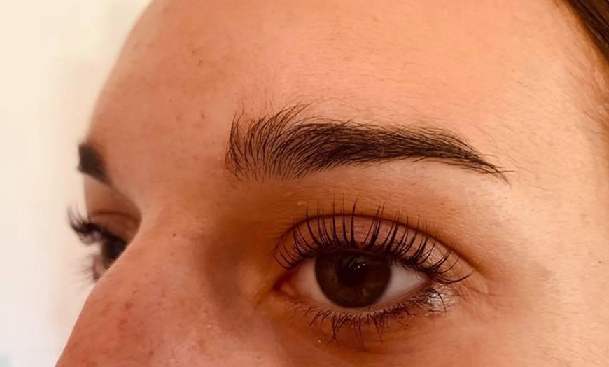 Image 2: Forfait épilation à la cire pour une peau nette et douce
