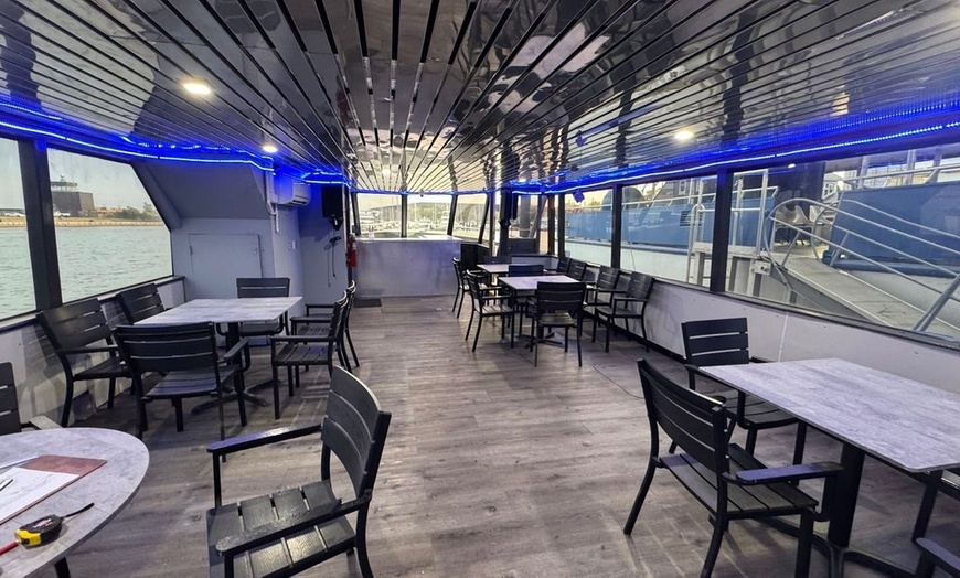 Image 4: Open Air Party Boat Cruise with Live DJ – Chicago