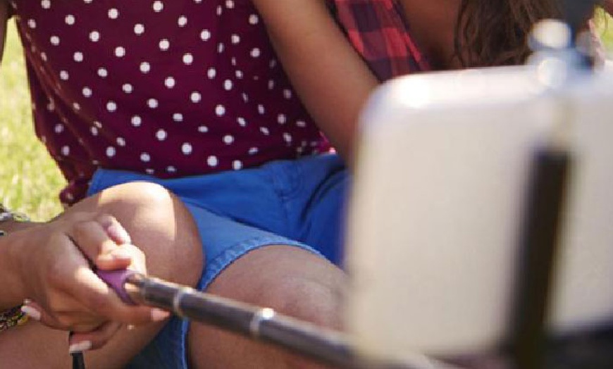 Image 2: Aquarius Mini Selfie Stick Monopod