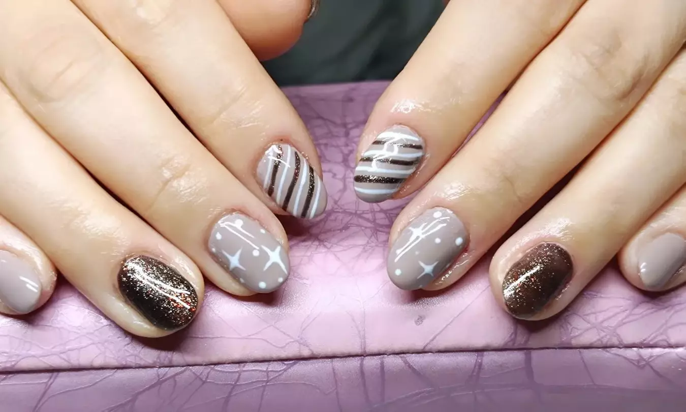 Manicura y pedicura semipermanente: 1 o 3 sesiones