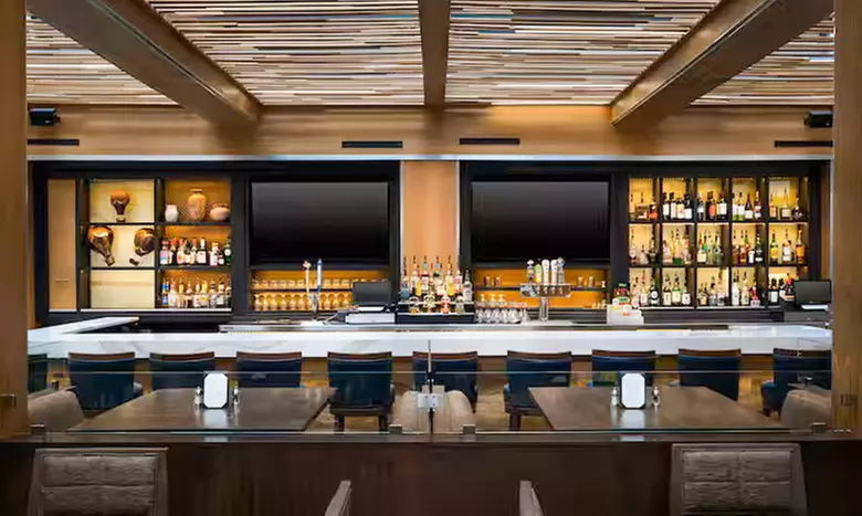 Embassy Suites by Hilton Austin Central Hotel - Spacious Suites & Free Breakfast Near Downtown Austin