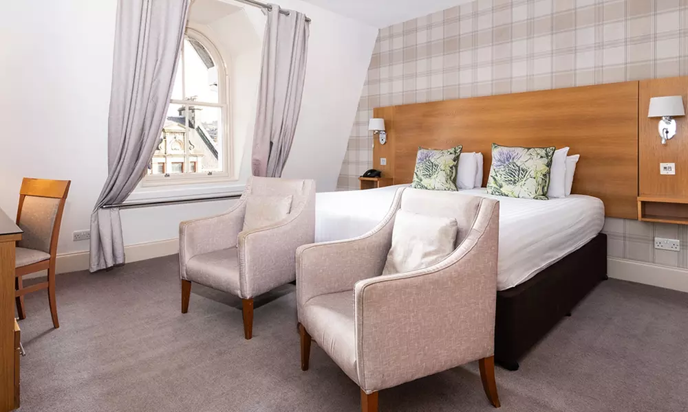 Pitlochry, Scotland: Stay for 2 with Breakfast, Welcome Drink, Dinner