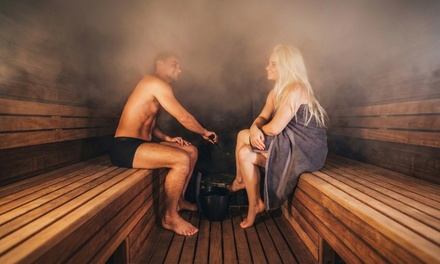 1-Hour Sauna and Hot Tub Relaxation Experience Under the Stars for 2 - The Spa Under the Stars