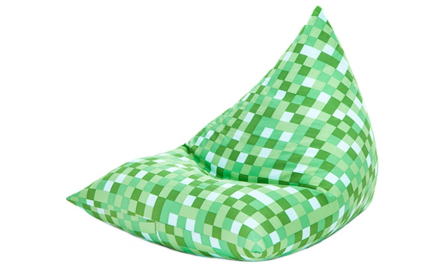 Image 7: Kids' Pyramid Bean Bag