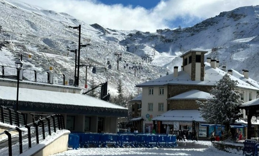 Image 6: Alquiler de equipo de esquí o snowboard a elegir entre 1, 2 o 3 días