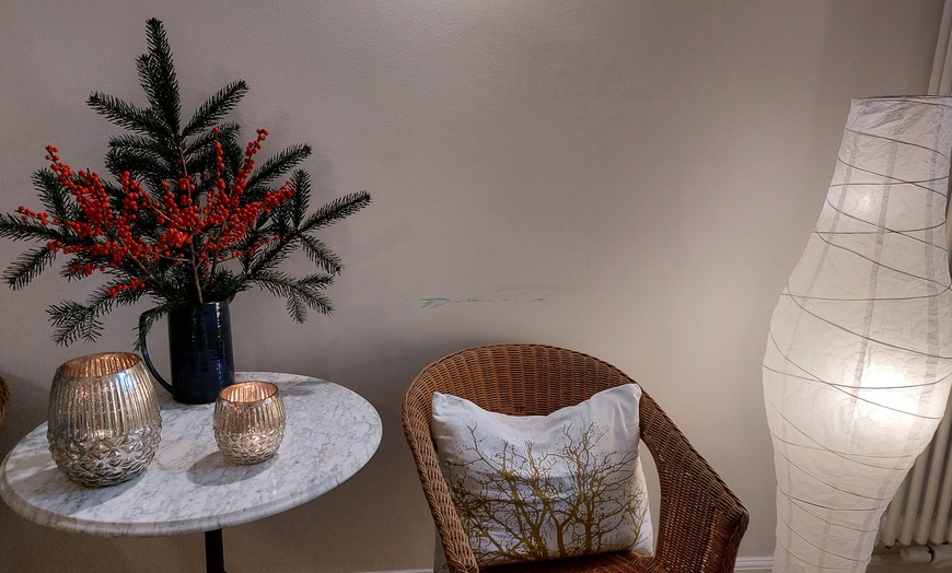 Image 3: 45 oder 90 Min. Lomi Lomi Nui Ganzkörpermassage für 1 Person