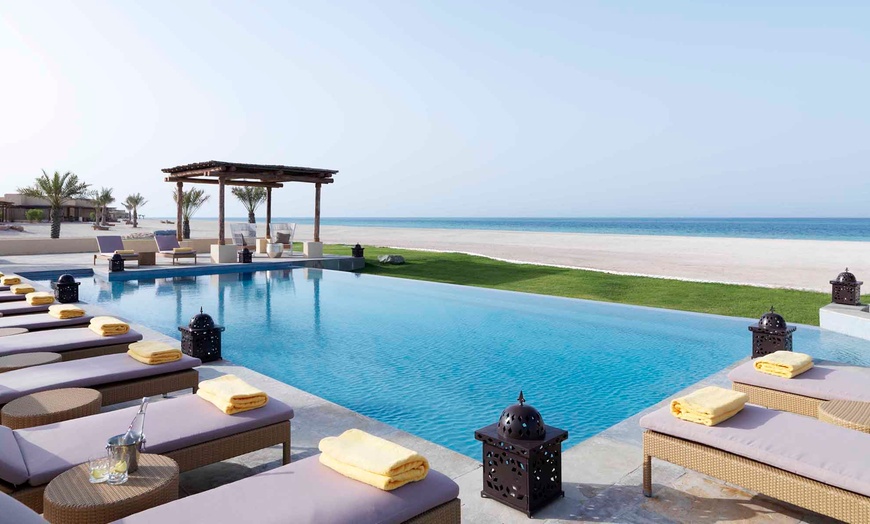 Image 9: Sir Bani Yas: 1- or 2-Night 5* Stay with Meal Options