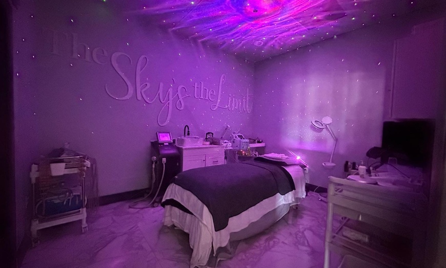 Image 6: Rejuvenate in a Soothing Massage Experiences at Feel Well Day Spa