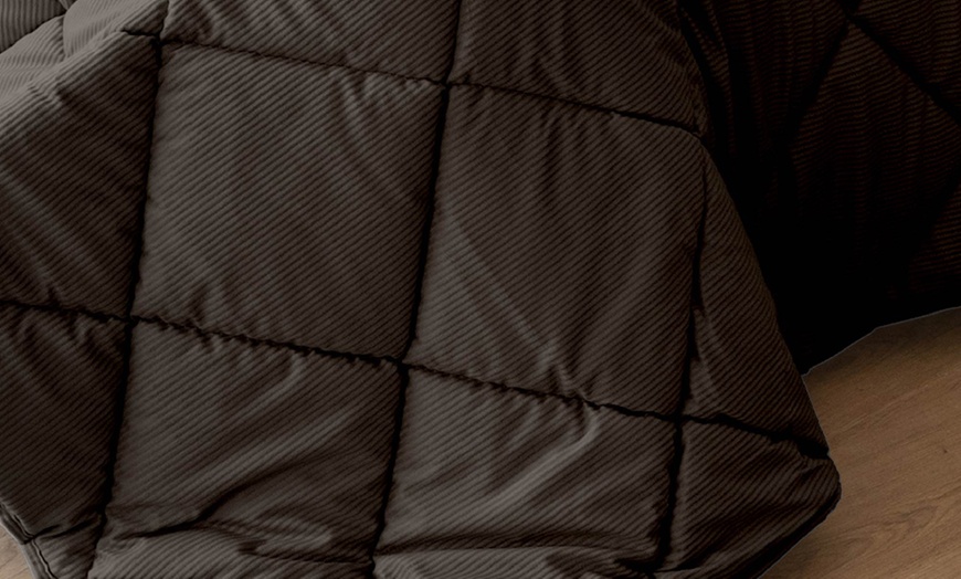 Image 18: Fluwelen sprei