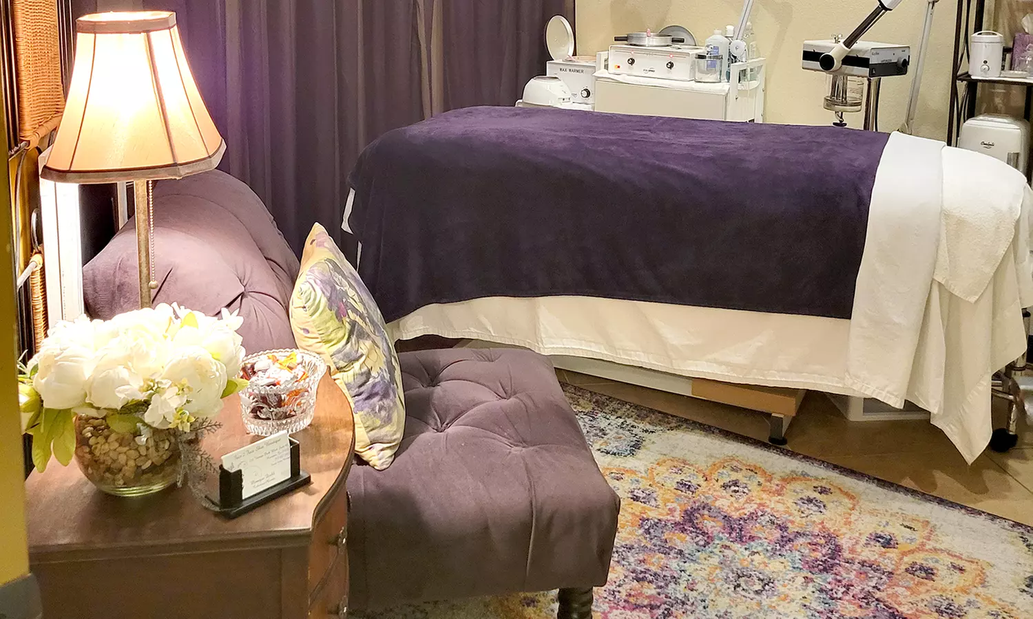 Facials and Peels for Radiant Skin at Salon Boutique Suite 40