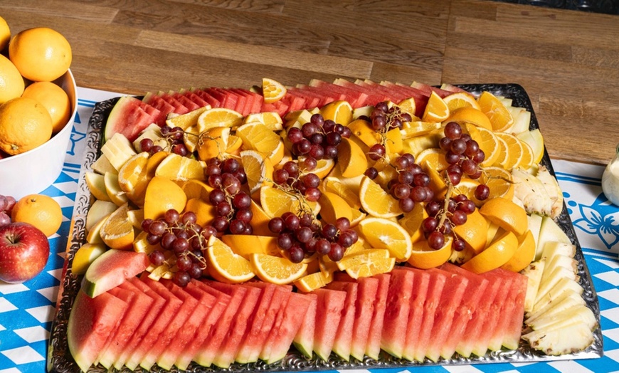 Image 6: Bayerischer Familienbrunch am Sonntag mit Buffet für 2 Personen