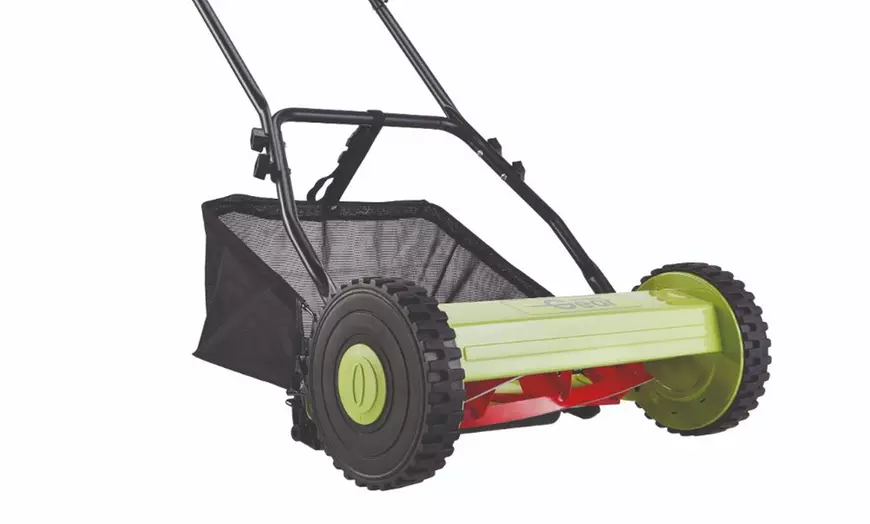 Image 6: Garden Gear Lawn Aerator or Manual Push Mower