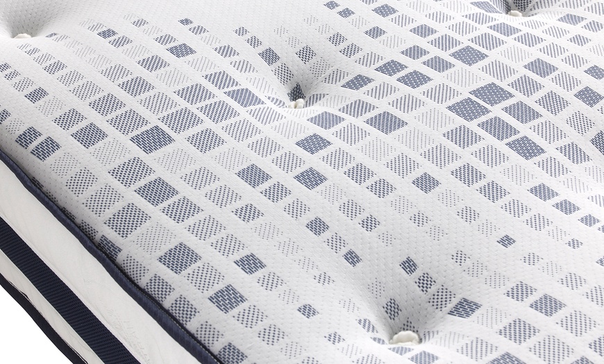 Image 3: Matrah Gel Pocket Sprung Mattress
