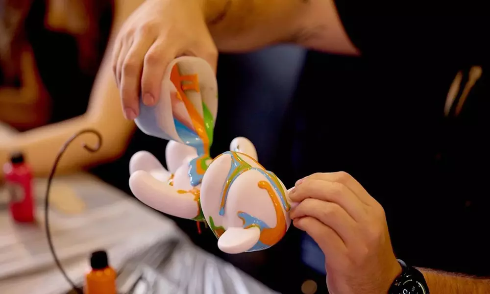 Custom Fluid Art Bear Experience – Nashville