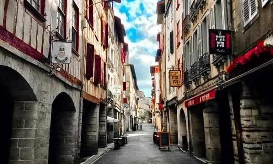 Image 6: Se régaler en toute convivialité : menu plat et dessert au P'tit Pub