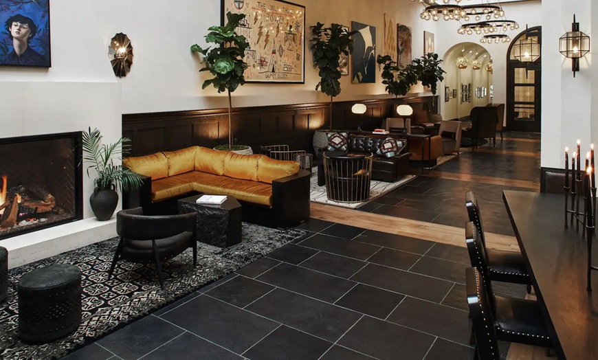 Image 7: Spacious 4* Hotel in Downtown Los Angeles