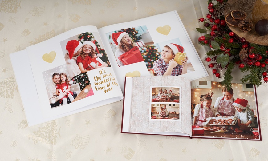 Image 8: One or Two Photobook Exclusive from Colorland IE