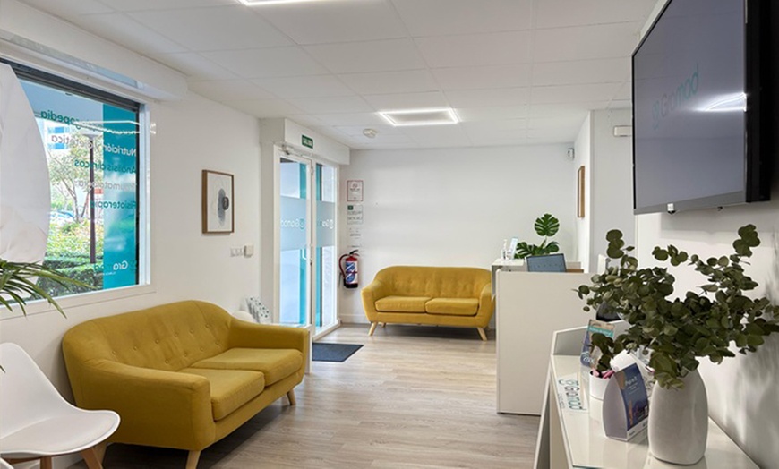 Image 6: Limpieza facial básica completa con opción a aparatología para 1