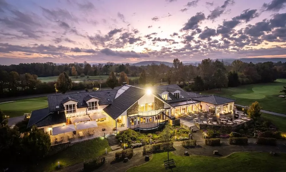 Deluxe-Sektfrühstück inkl. warmer und kalter Speisen für 1-4 Personen