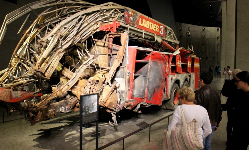 Image 3: Historic 9/11 Ground Zero Insider Tour with Local New York Guides 