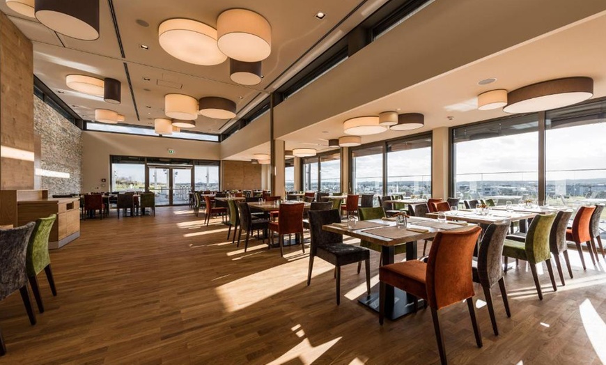 Image 11: Köln: 1-8 Nächte für Zwei inkl. Frühstück, Upgrade & Parken