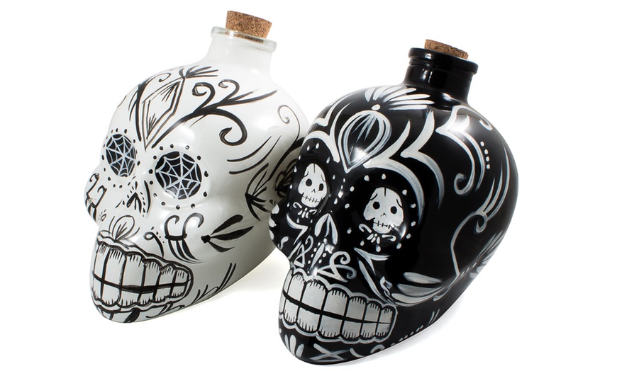 Image 1: Skull-Shape 70cl Tequila Decanter